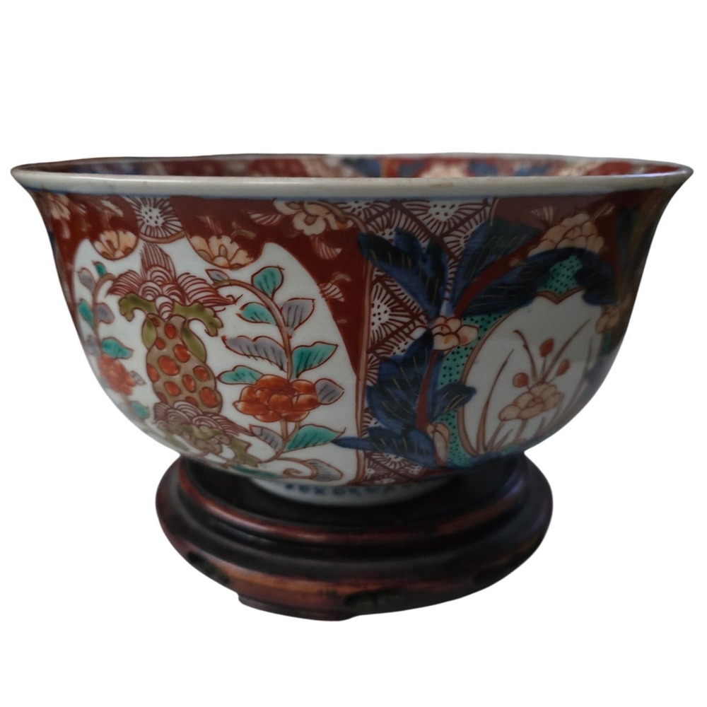 Vintage‎ Japanese Imari Porcelain Bowl Hand Painted Floral Blue Red/Wood Base